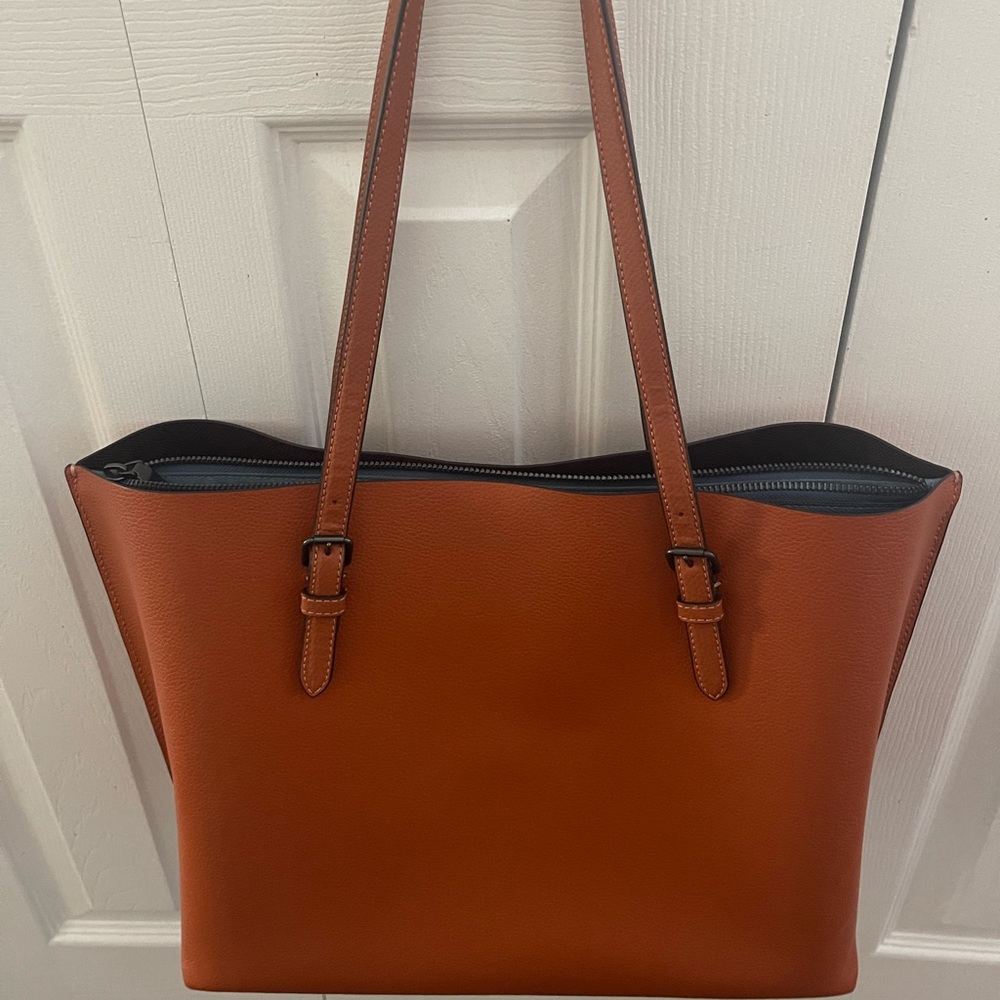 Coach Mollie Tote